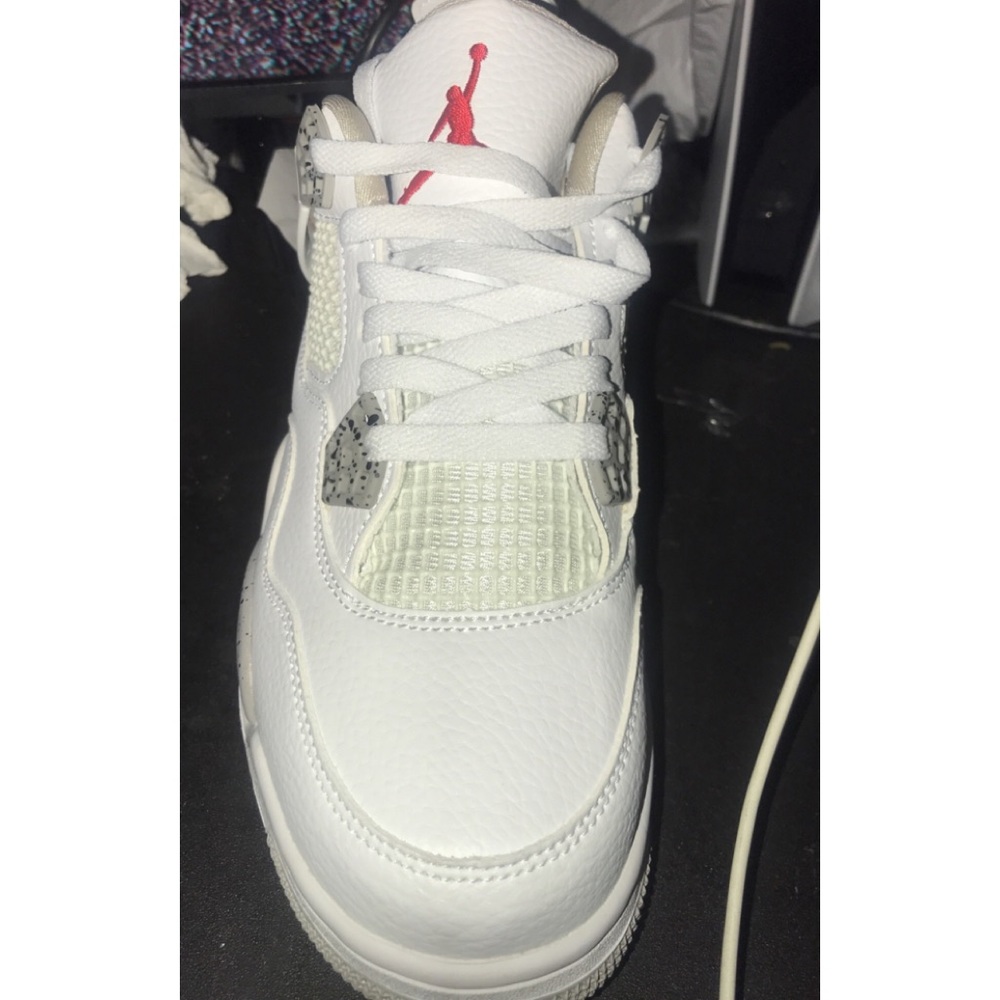 Jordan 4 white Oreo size 7